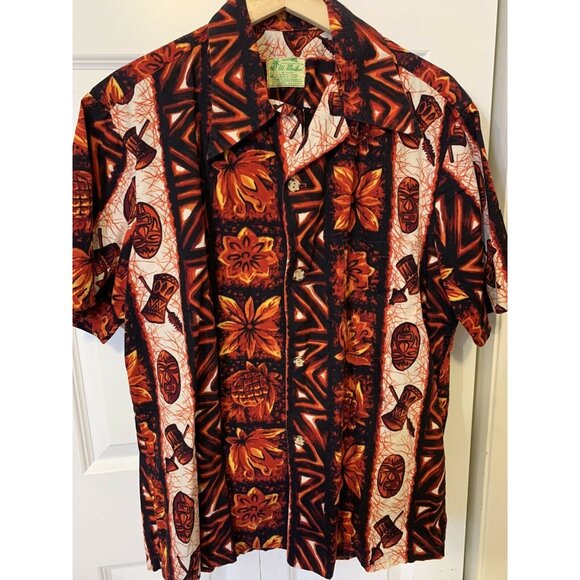 Ui Maikai Vintage Hawaiian Shirt Tiki Mask Drum Pineapple Plant Men's M / L Red - Picture 4 of 8